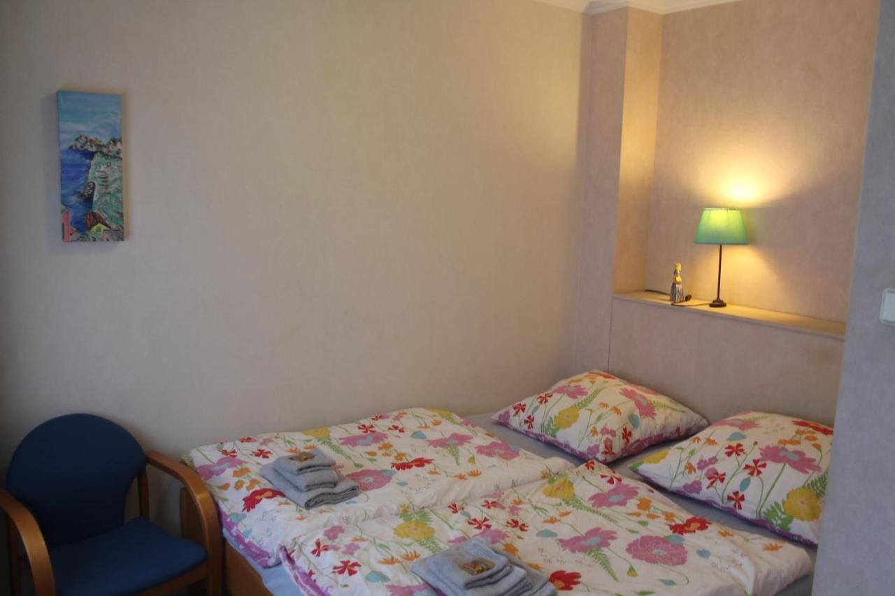 Ferienwohnung Am Sonnenhuegel Mit Terrasse 奥斯纳布吕克 外观 照片